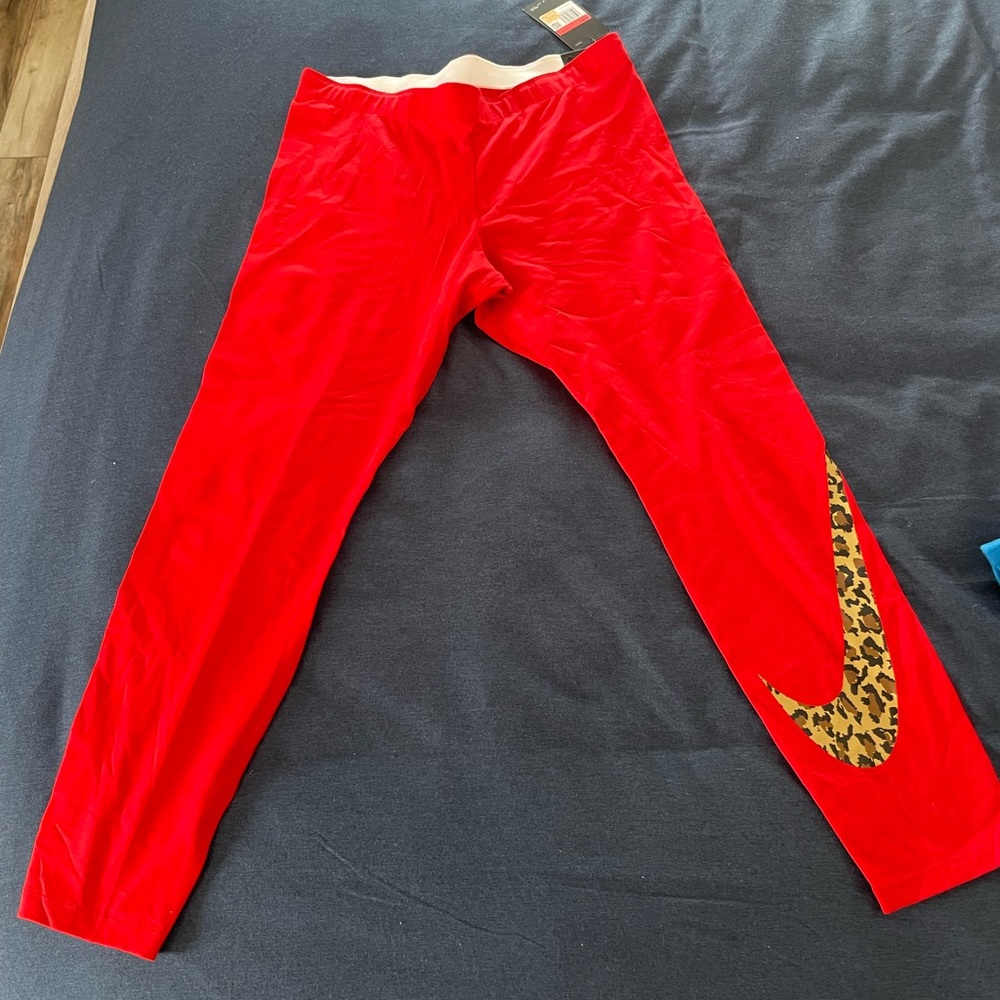 Nike leggings